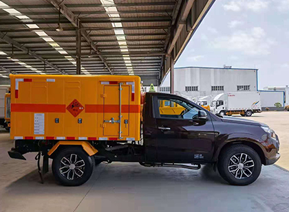 蓬溪爆破器材运输车